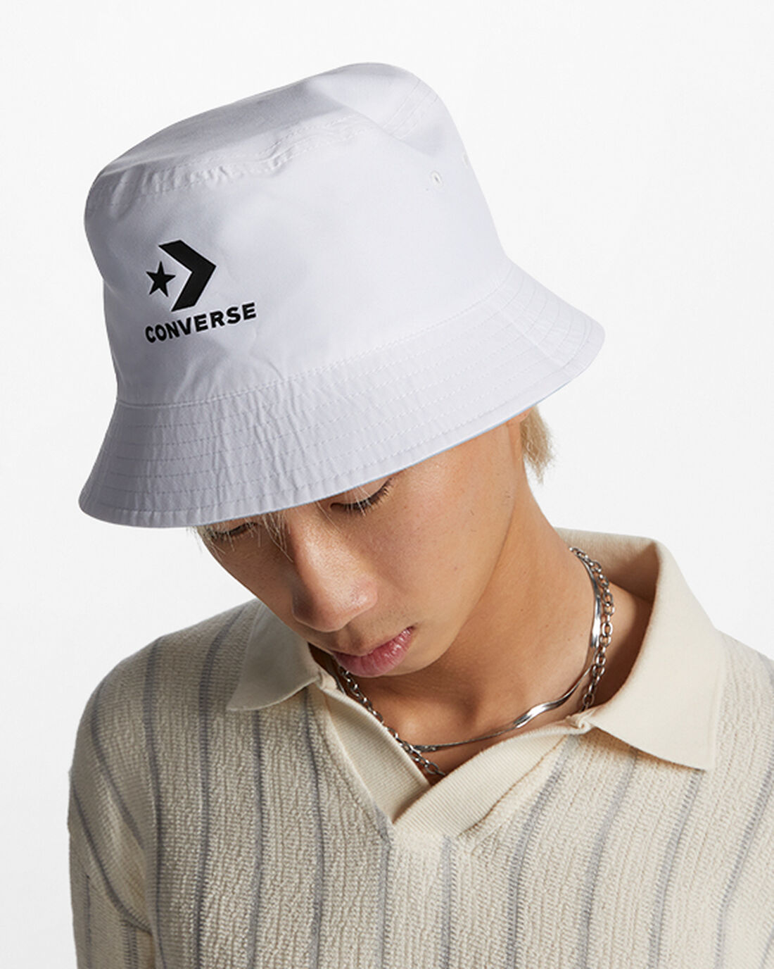 Converse Star Chevron Logo Reversible Bucket Klobuki Ženske Bele | Slovenija-75142